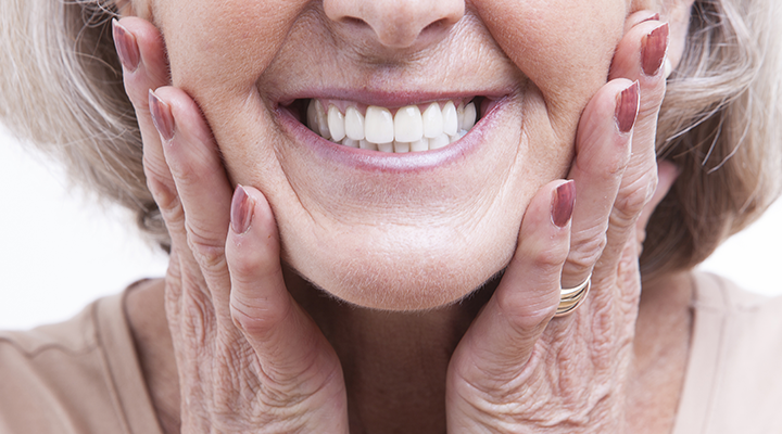 Aprende la importancia de las dentaduras y como cuidar de ellas con estos prácticos consejos.