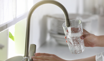 Choosing water over other sugary beverages is a great way to keep your mouth clean and your teeth strong. Learn more about the oral health benefits of water.