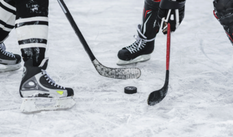If you’re planning on participating in winter activities this year, don’t forget to pack a mouthguard! Here are winter sports that need mouthguards to keep your smile safe.